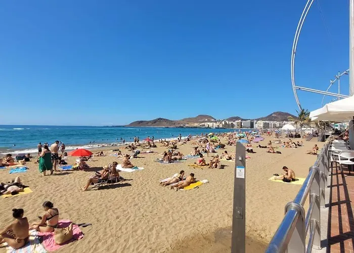 Lindamar Canteras Beach House